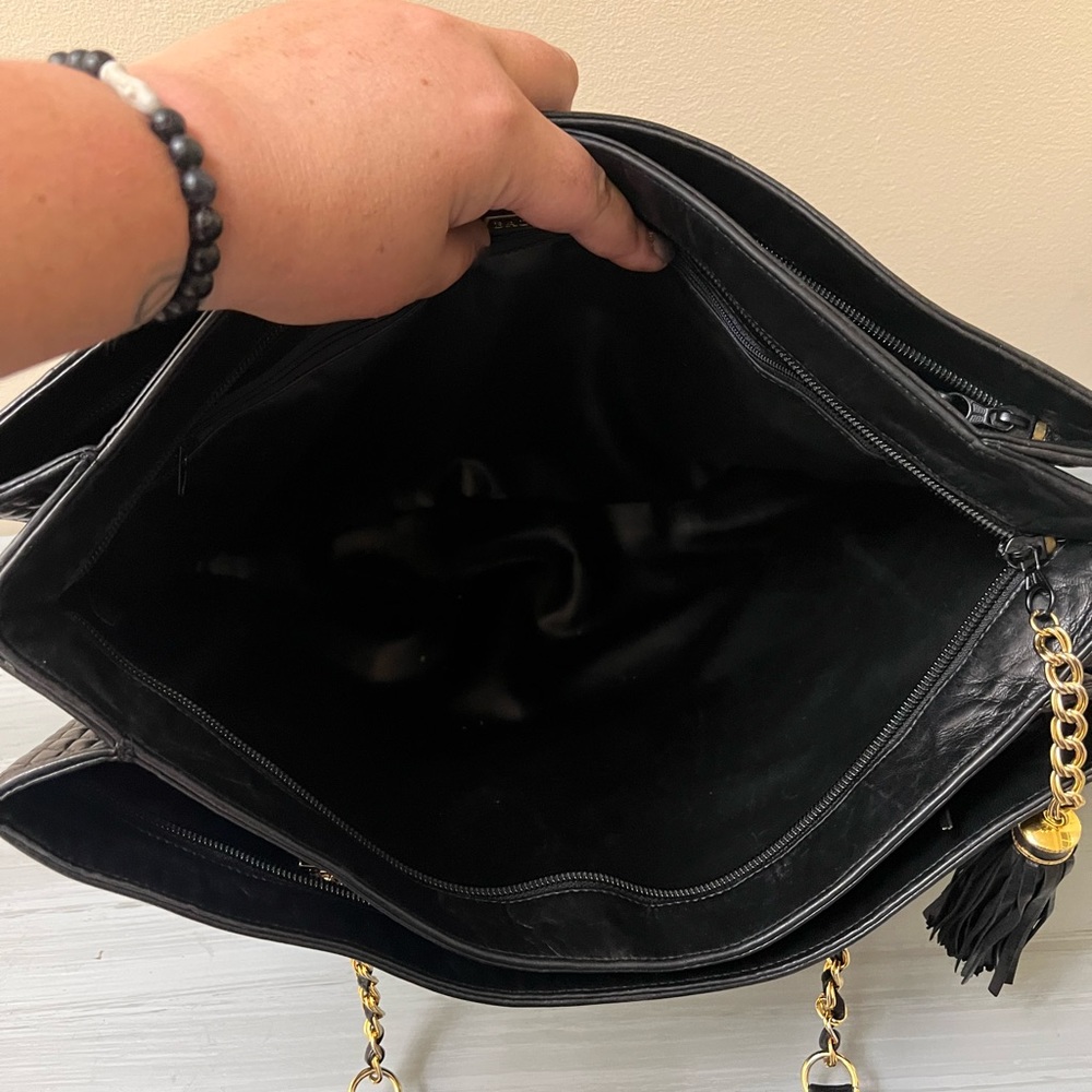 Authentic Bally Black Quilted Lamb Skin Purse - Picture 10 of 16